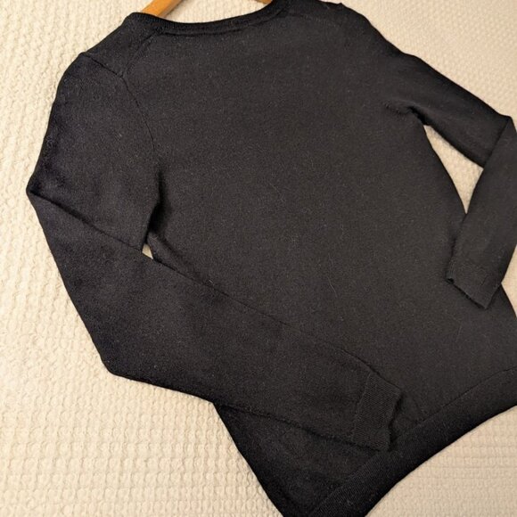 Pure Wool Black Sweater Contemporaine Exclusive Simons V-Neck Classic & Warm - Picture 8 of 11